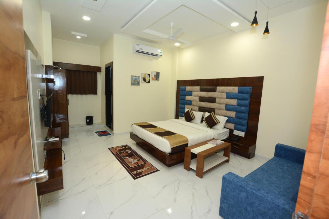 Ānand Hotel Villa Inn מראה חיצוני תמונה