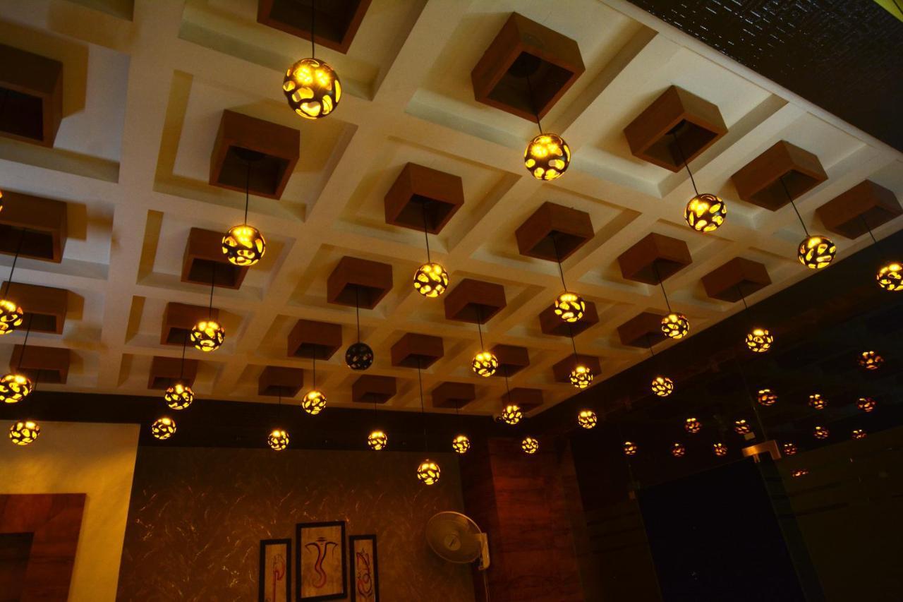 Ānand Hotel Villa Inn מראה חיצוני תמונה