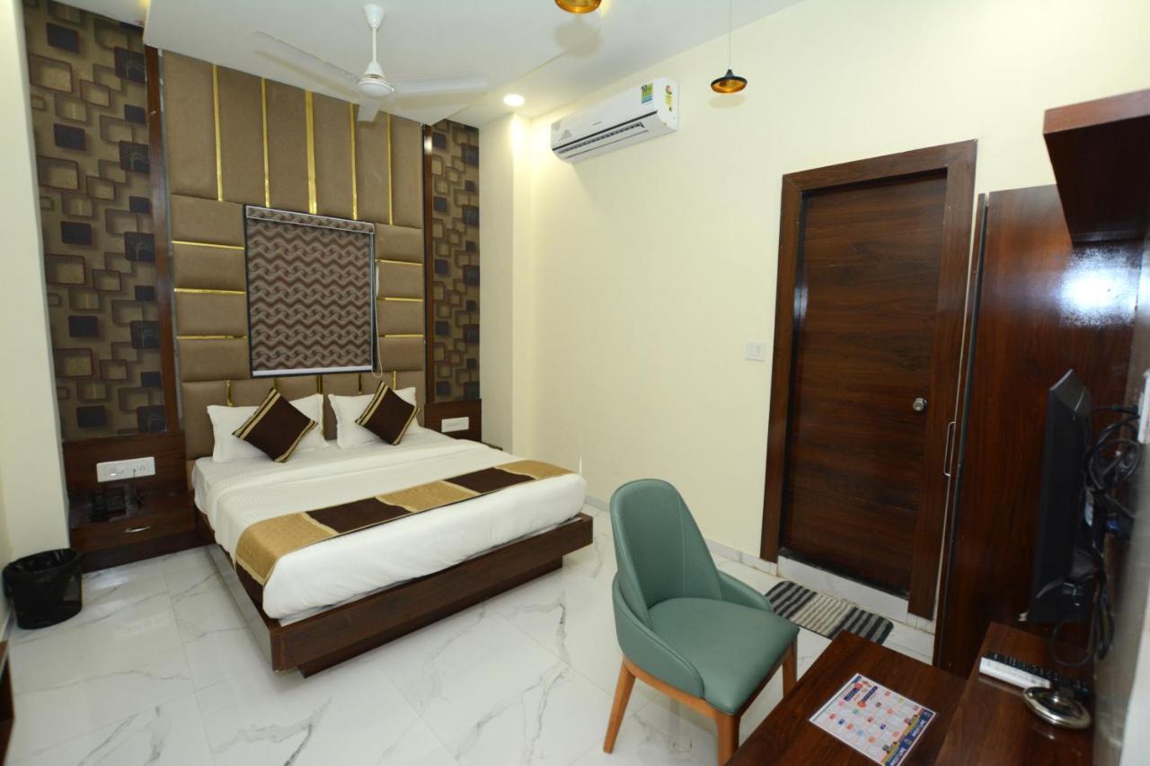 Ānand Hotel Villa Inn מראה חיצוני תמונה